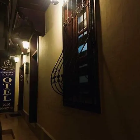 Oez Butik Antik Kent Myrleia Hotel Mudanya