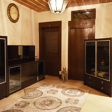 Oez Butik Antik Kent Myrleia 2* Mudanya