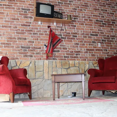 فندق Oez Butik Antik Kent Myrleia مودائْيا