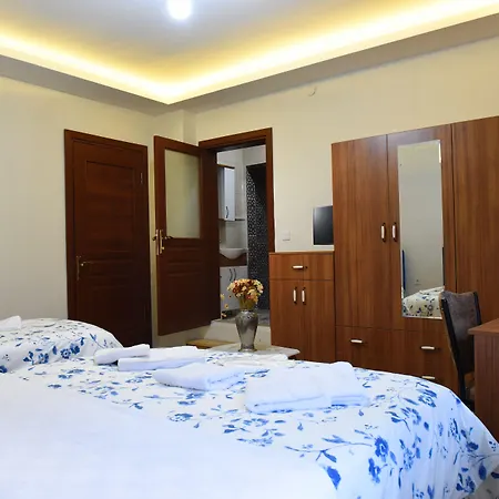 Oez Butik Antik Kent Myrleia 2*