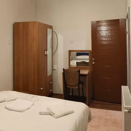 Oez Butik Antik Kent Myrleia